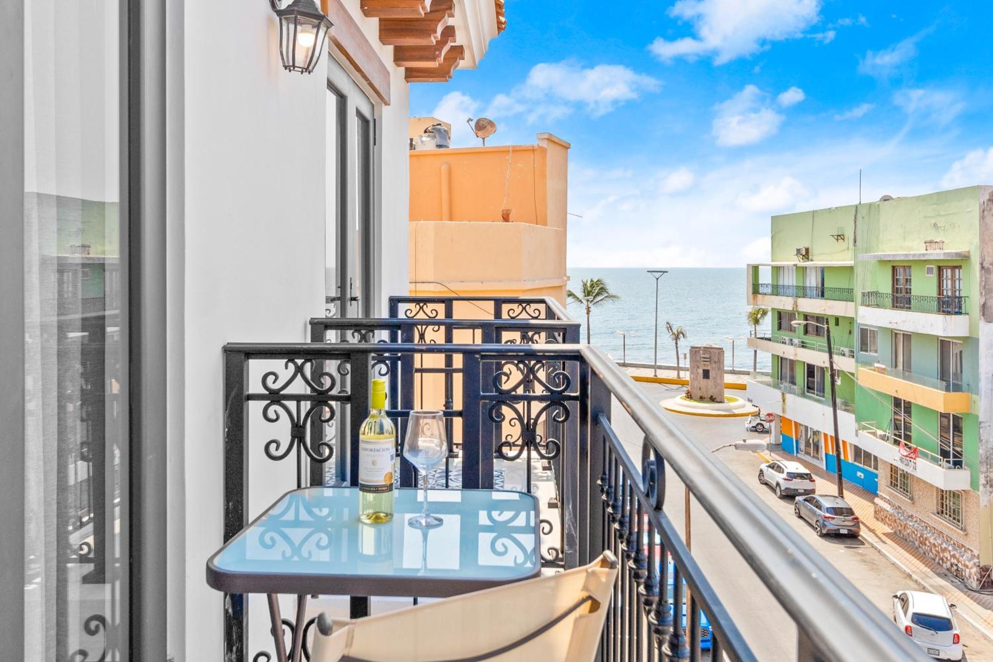 Casa Barros Vacation Condos Mazatlán Extérieur photo